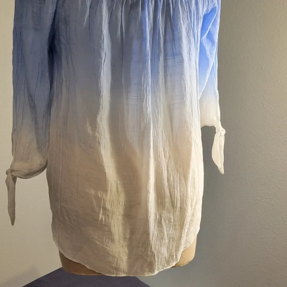A. Byer Off Shoulder Ombré Blouse 3/4 Sleeves Lightweight Blue White Size XLarge - Picture 7 of 11